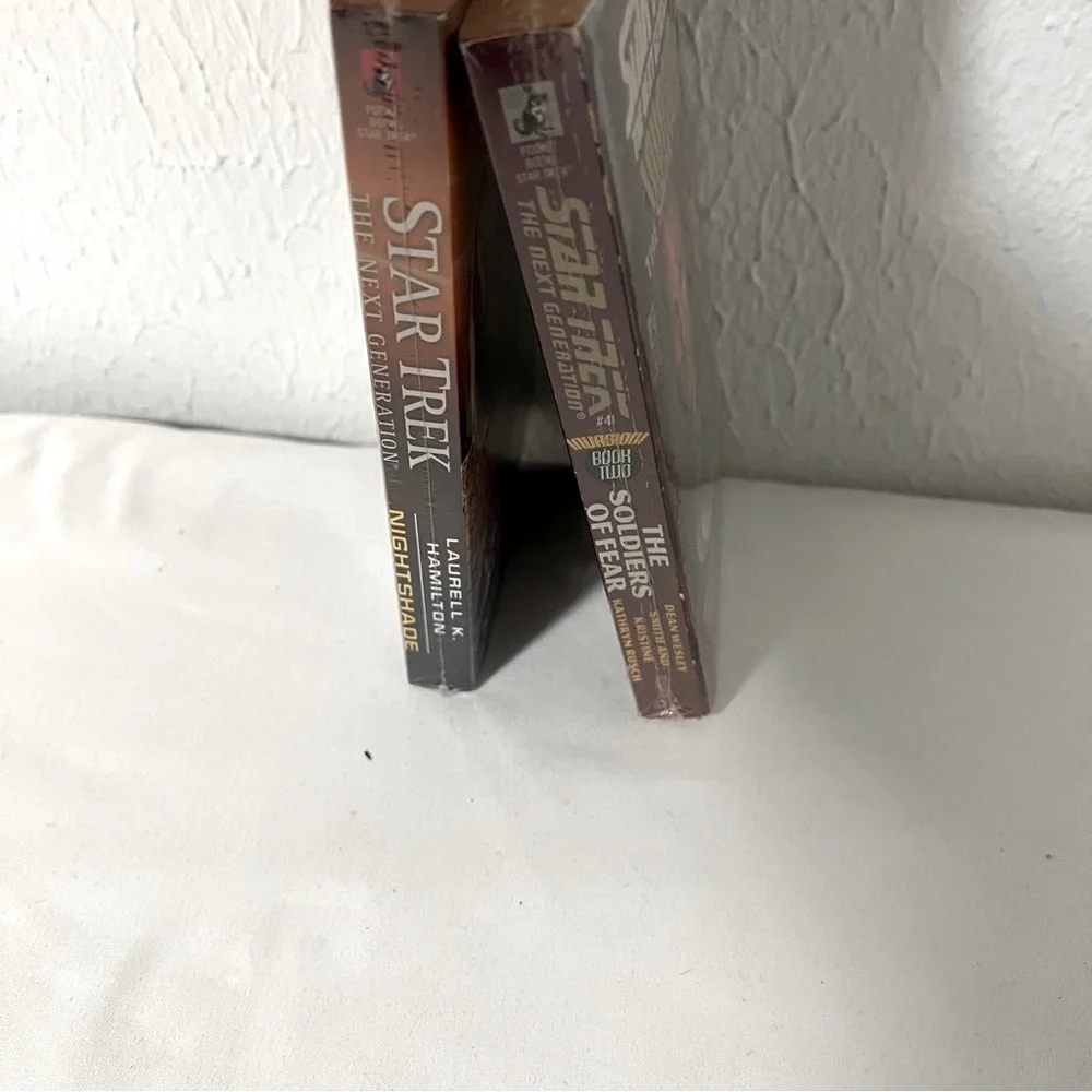 Star Trek The Next Generation, Lot (2) New Paperback Books Invasion, Nightshade